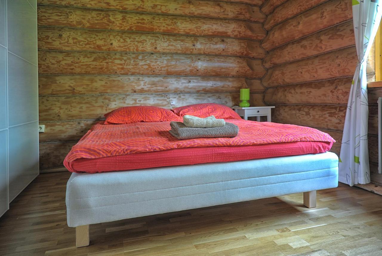 Dom Pod Sosnami Villa Gryżyna Exterior foto